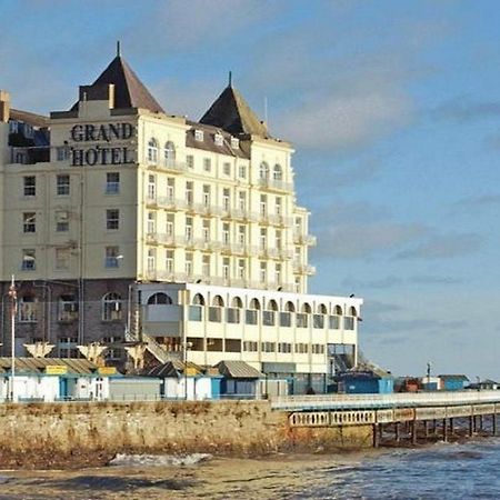 The Grand Hotel Llandudno Exterior photo