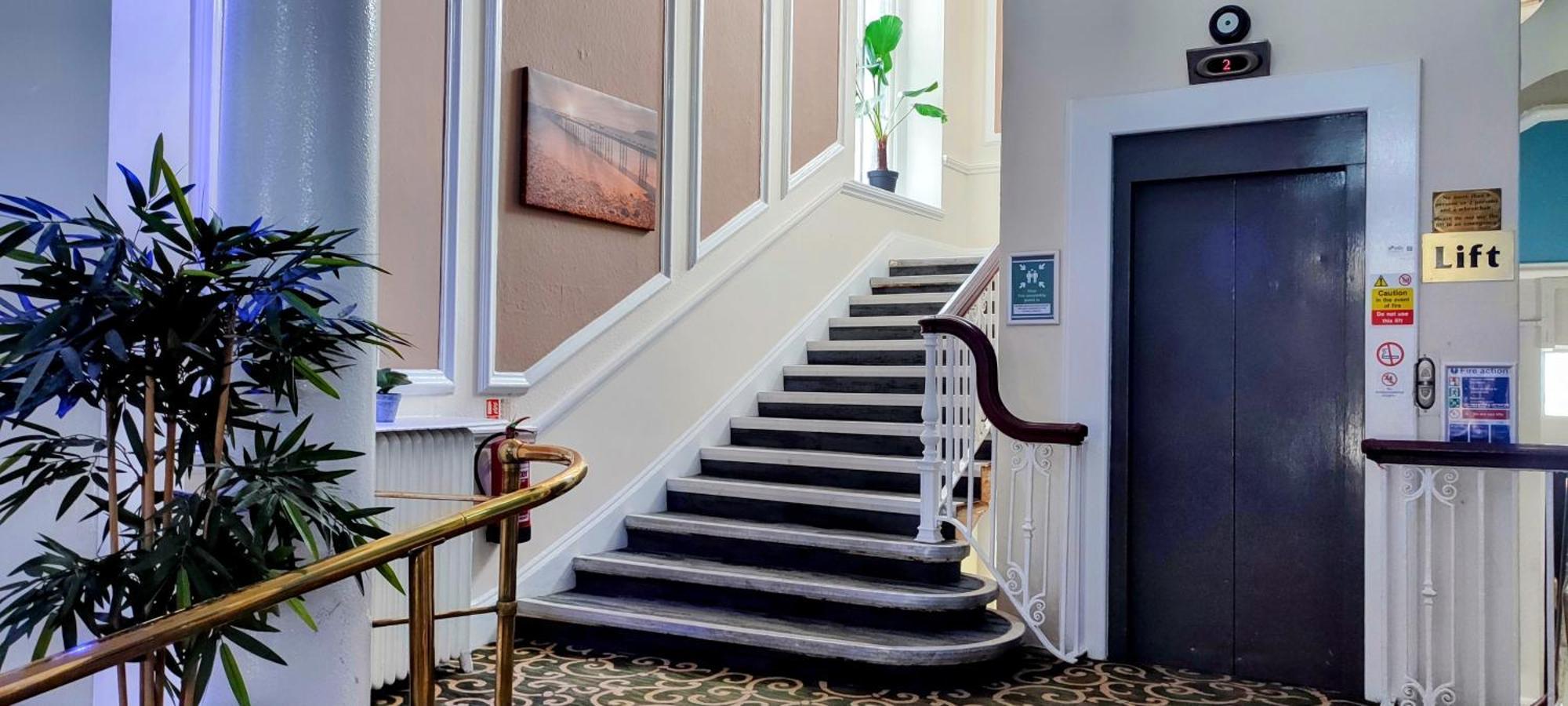 The Grand Hotel Llandudno Exterior photo